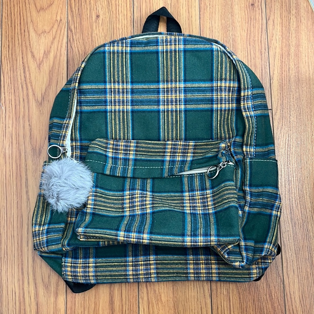 NWOT plaid backpack